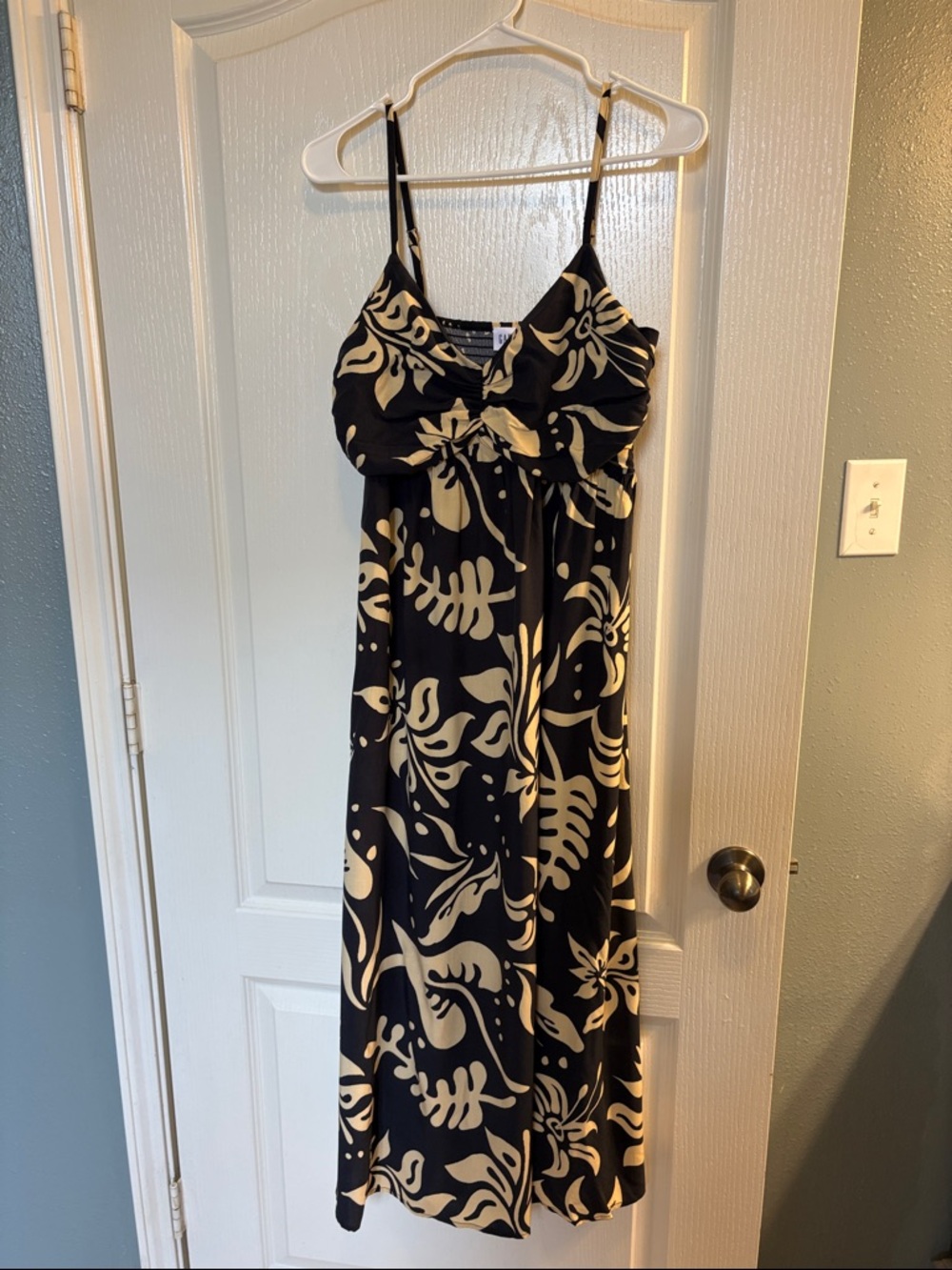 GAP Medium Navy & Cream Floral Maxi Dress - Picture 9 of 16